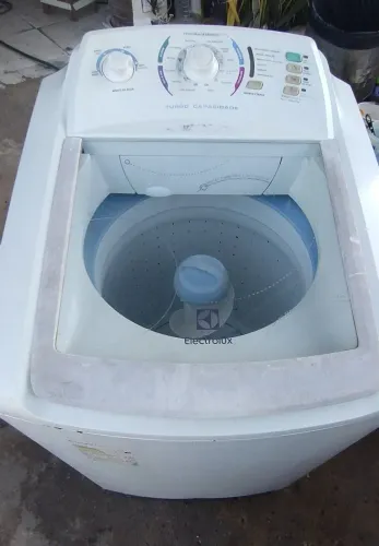 Máquina de lavar Eletrolux 10KG