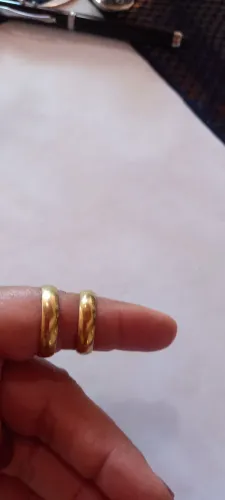 Par de aliança em moeda antiga
