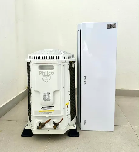 Ar condicionado Philco 12.000 BTU - praticamente zero!