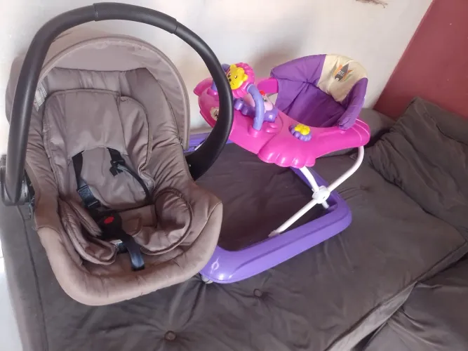 Vendo Bebe conforto da Galzerano é Andaja infantil.