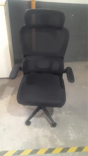 Cadeira escritório NOVA