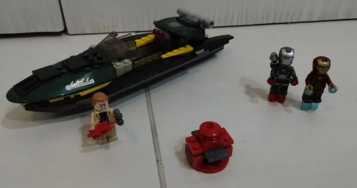 Lego Marvel Super Heroes Iron Man 3 Extremis Sea Port Battle Set