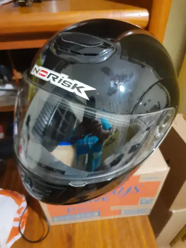 Capacete norisk escamoteável novo