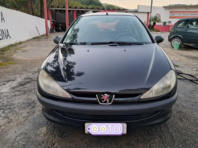 Peugeot 206 Presence 1.4/ 1.4 Flex 8V 3P 2006