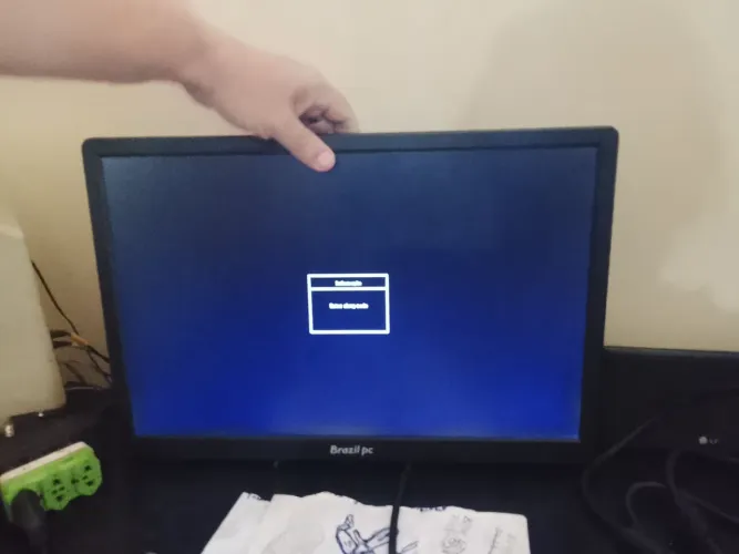 Monitor Brazil 19 led