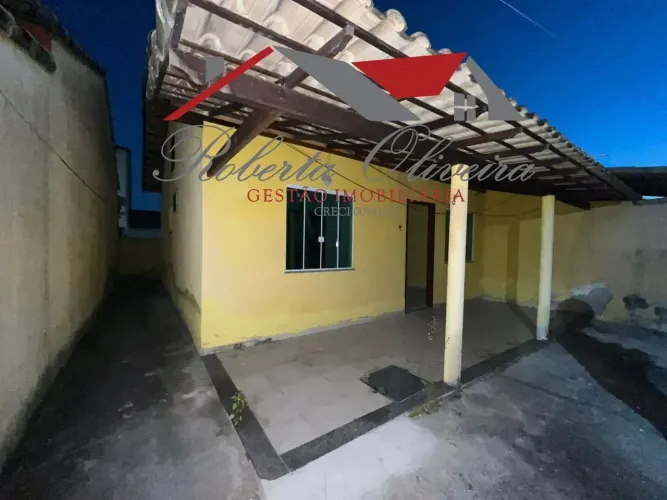 CASA DE VILA para aluguel com 2 quartos em Unamar (Tamoios) - Cabo Frio - RJ