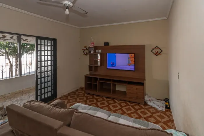 SC2- Vende-se casa AMÉLIA RODRIGUES