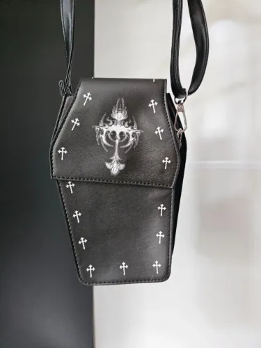 Bolsa Crossbody Preta Formato Caixão Bolsa Gótica  