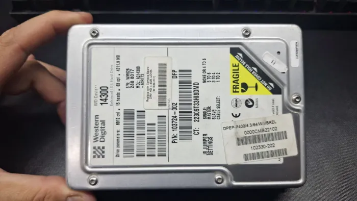 Western Digital Caviar 14300 - 4,3 GB - IDE/EIDE/PATA - Modelo AC14300