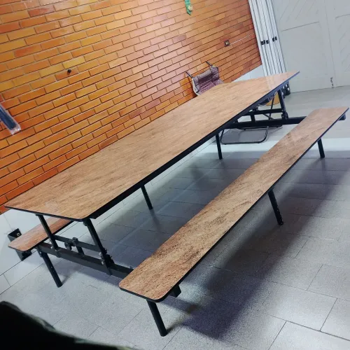 Mesa para kiosque ou garagem