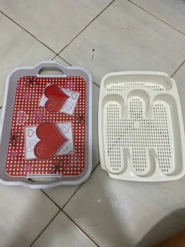 Bandeja e porta talheres
