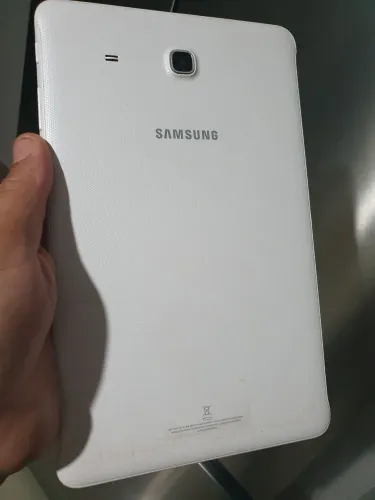 Galaxy Tablet E 10.1 Pol 8GB só wi-fi f atualizar