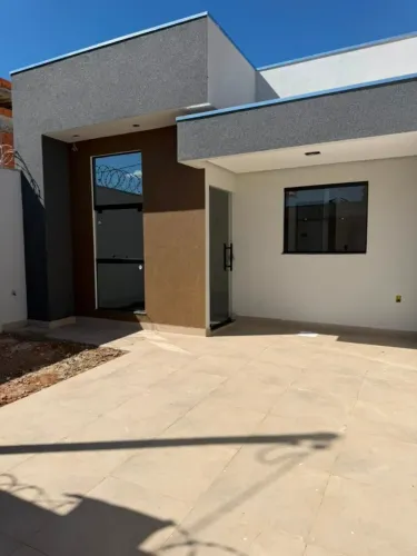 ATENÇÃO, VILA SION! CASA NOVA POR APENAS R$ 230 MIL!
