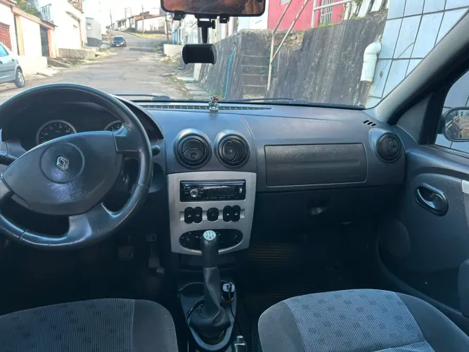 Renault Logan Privilège Hi-flex 1.6 16V 4P 2008