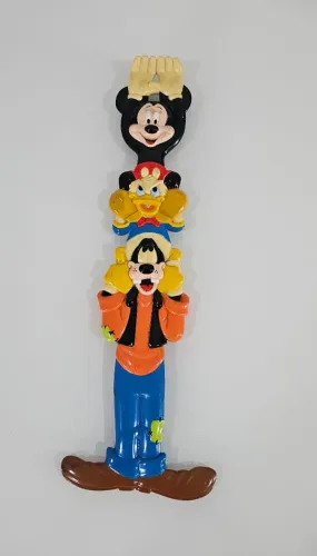 coçador de costas vintage da Disney