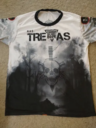  Blusa de corrida.