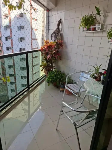 AQUELE APARTAMENTO AMPLO E BEM LOCALIZADO QUE TE ATENDE