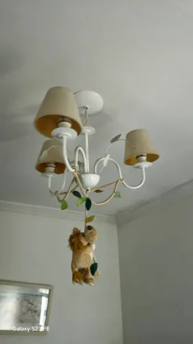 Lustre infantil 