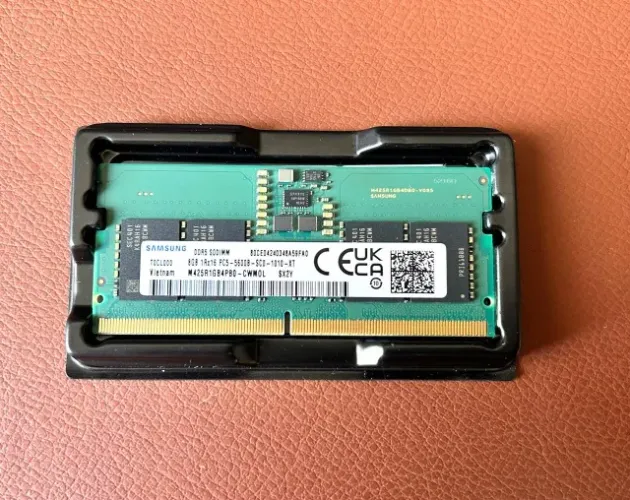 Memória RAM 8GB DDR5 Samsung (Notebook) - Usada