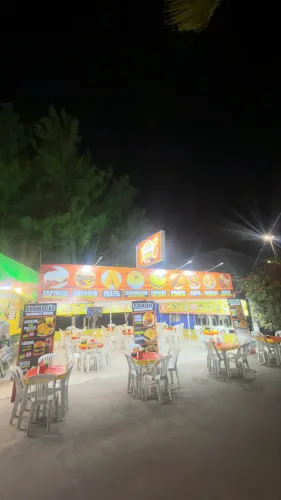 Preciso de chapeira , atendente com experiência