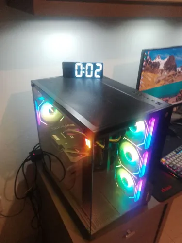 Vendo PC gamer am5 9700x + 5070 2x16GB