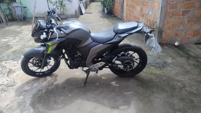 Fazer FZ25 250cc 2024