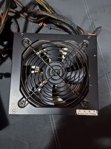Fonte ATX 550 watts