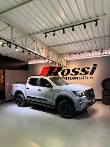 Nissan Frontier Pro4x CD 4X4 2.3 Bi-TB Die. AUT 2023