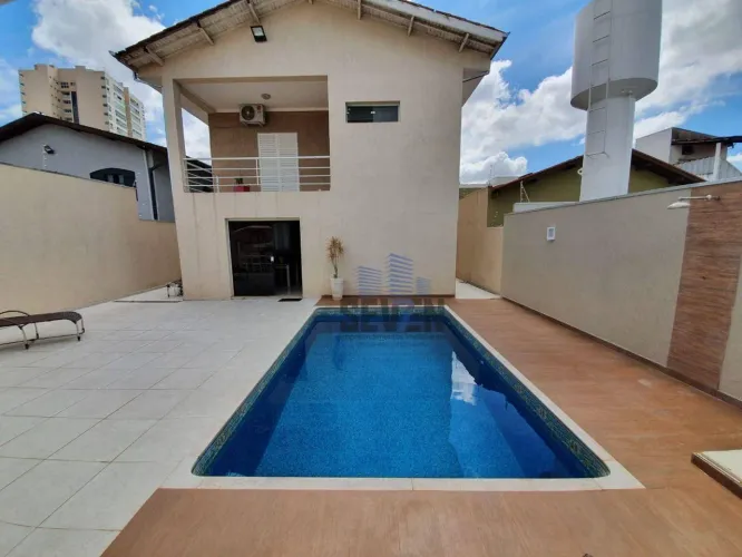 Casa com piscina - Jd Europa, Sofisticação e Conforto