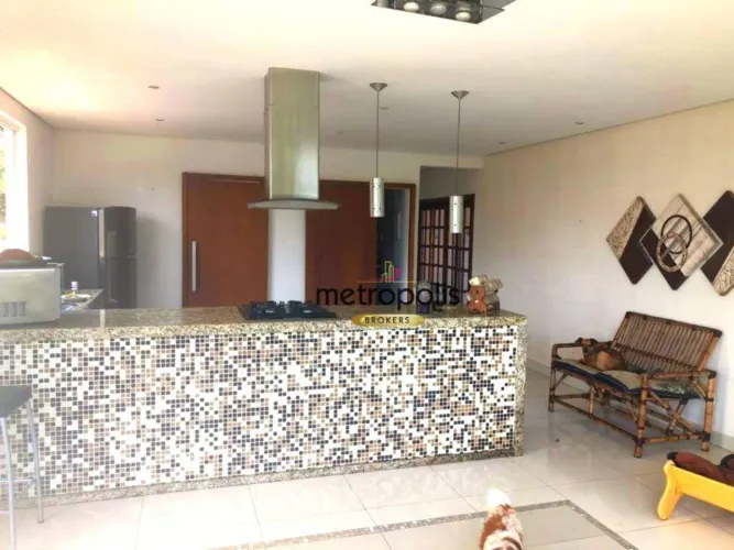 Chácara à Venda 6.000 m² de área total | Lazer completo | Região de Ribeirão Pires