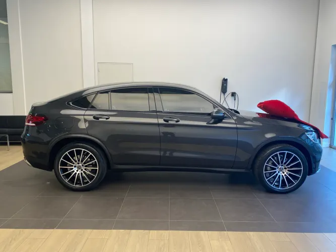 Mercedes-Benz GLC 300 Coupe 4matic 2.0 TB 16V AUT 2021
