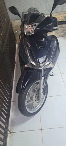 Moto SH único dono