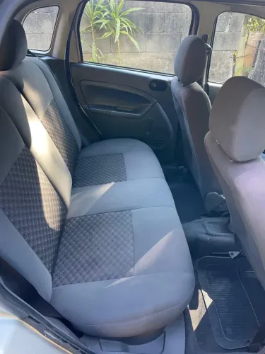 Ford Fiesta Personnalite 1.0 8V 66cv 5P 2004