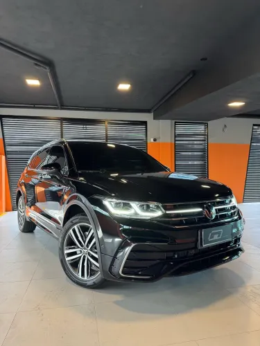 Volkswagen Tiguan Allspac R-line 300 TSI 2.0 2024