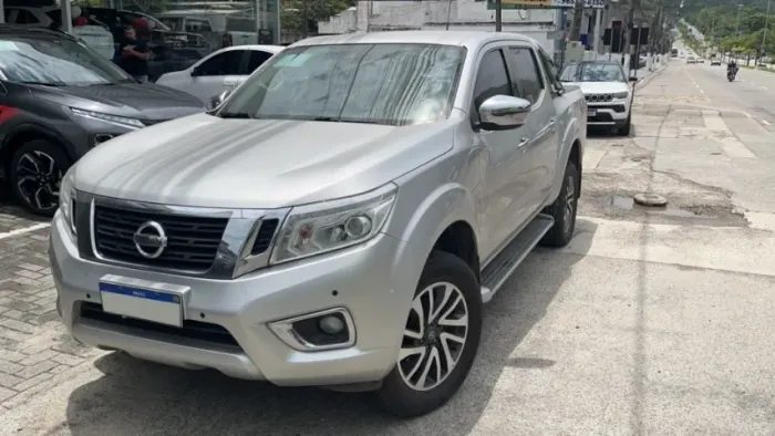 Nissan Frontier XE CD 4X4 2.3 Bi-TB Diesel Aut. 2021
