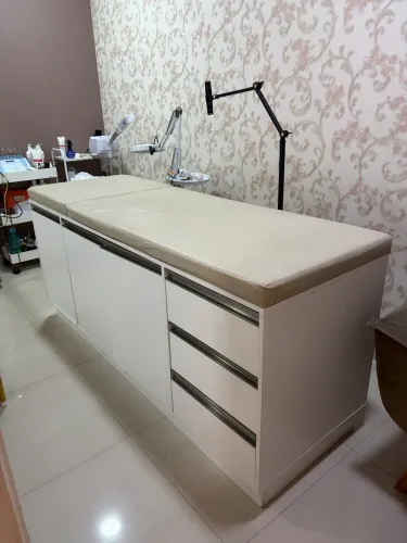 Maca com gabinete