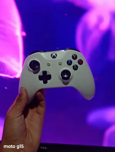 Controle xbox one x funcionando perfeitamente