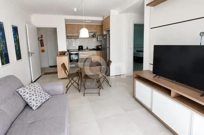 APARTAMENTO 2 QUARTOS (1 SUITE) NA TRINDADE, FLORIANOPOLIS SC