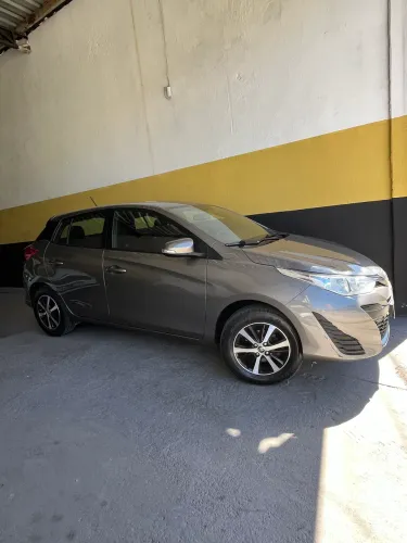 Toyota Yaris Live 1.3 Flex 16V 5P AUT 2020