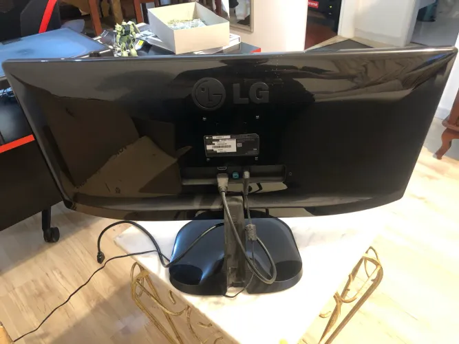 Monitor LG Ultrawide 25?