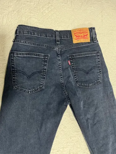 Calça Levi?s 510 Azul 28x34
