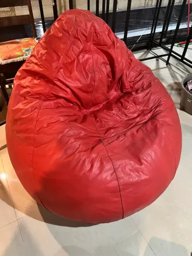Puff gigante vermelho courino