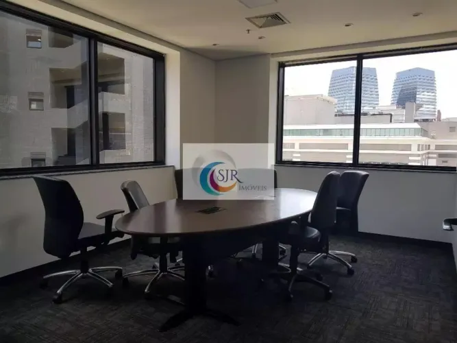 Conjunto para alugar, 307 m² - Vila Olímpia - São Paulo/SP