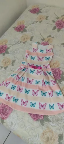 Roupas de menina