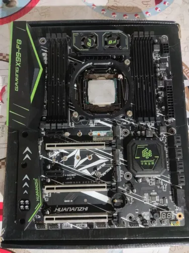 Placa mãe com processador
