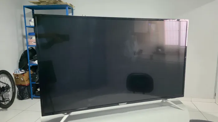 Vendo TV 50 polegadas, entrego na região.