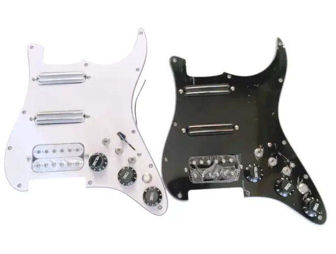 Escudo para Guitarra com Captador HHH Humbuckers Split Chave On Off - Modelo Strato Destro