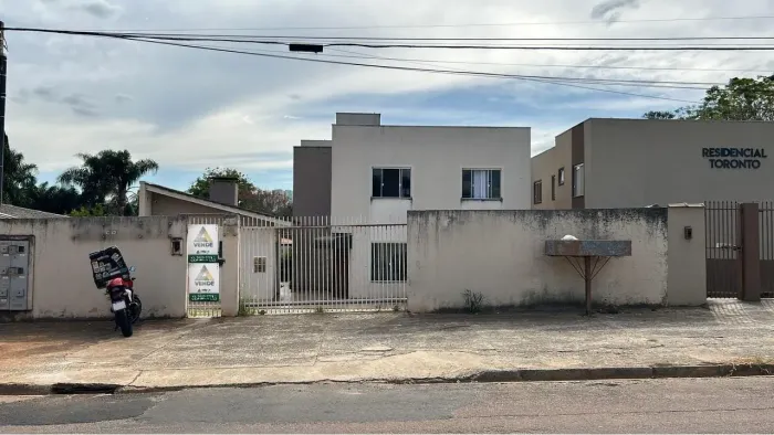Apartamento à Venda em Pequeno Condomínio Fechado - Próximo ao Lago de Olarias.