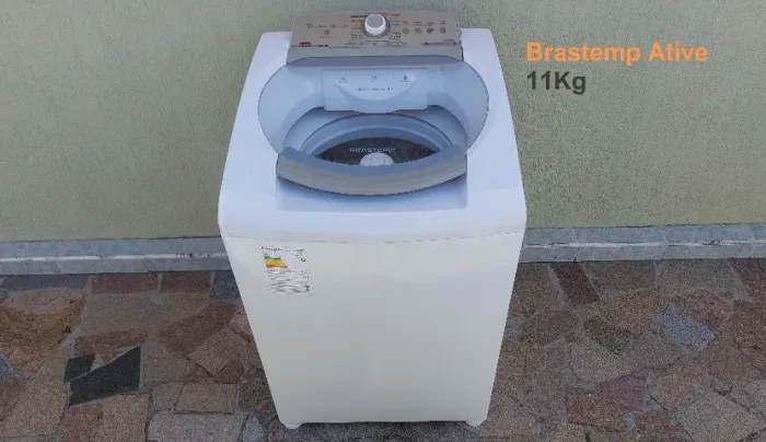 Máquina de Lavar roupas Brastemp Ative 11Kg - 127v- ac. cartão