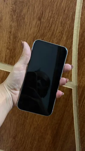 iPhone 11 branco 64GB
